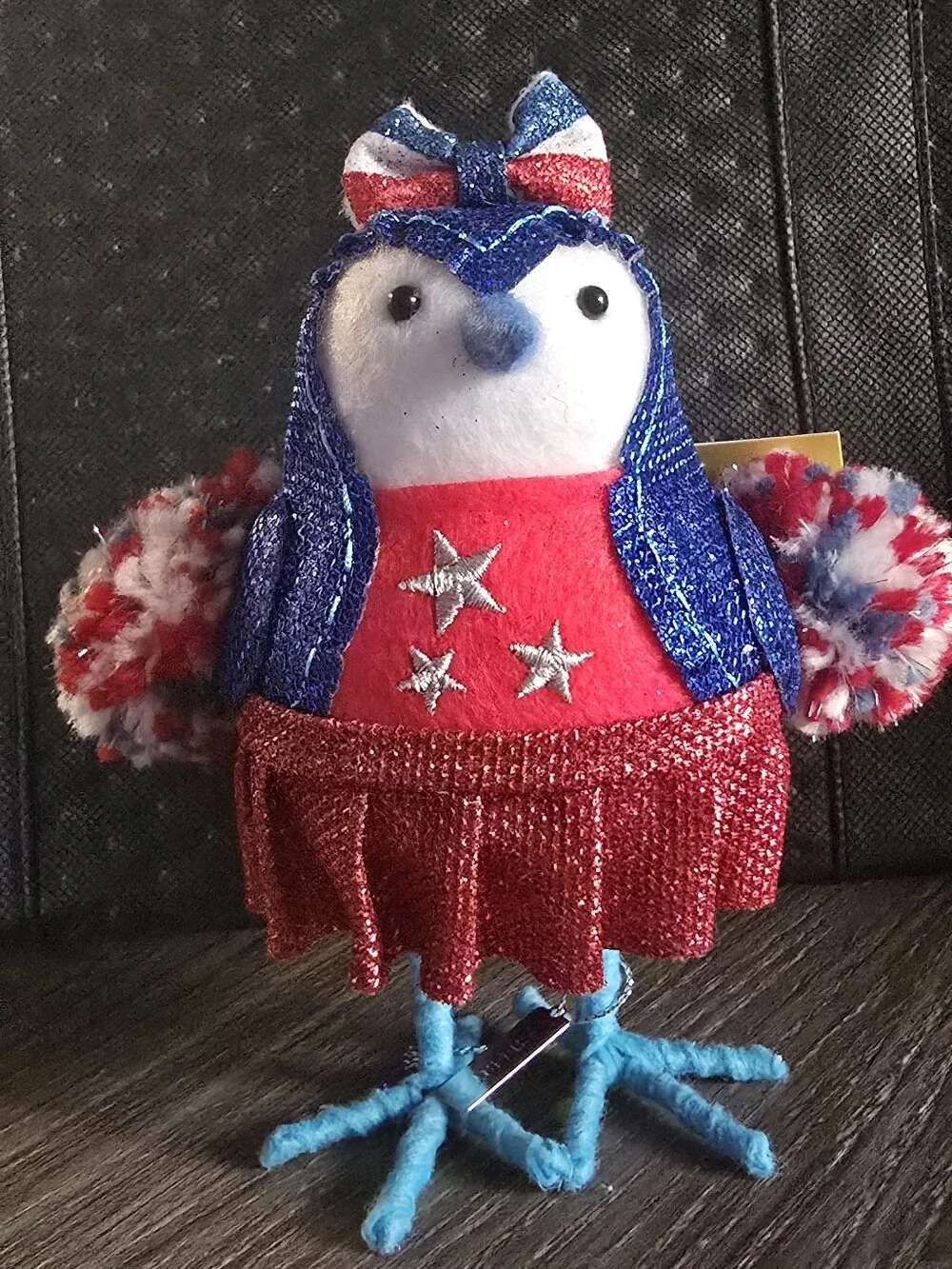 Cheery Patriotic Featherly Friend